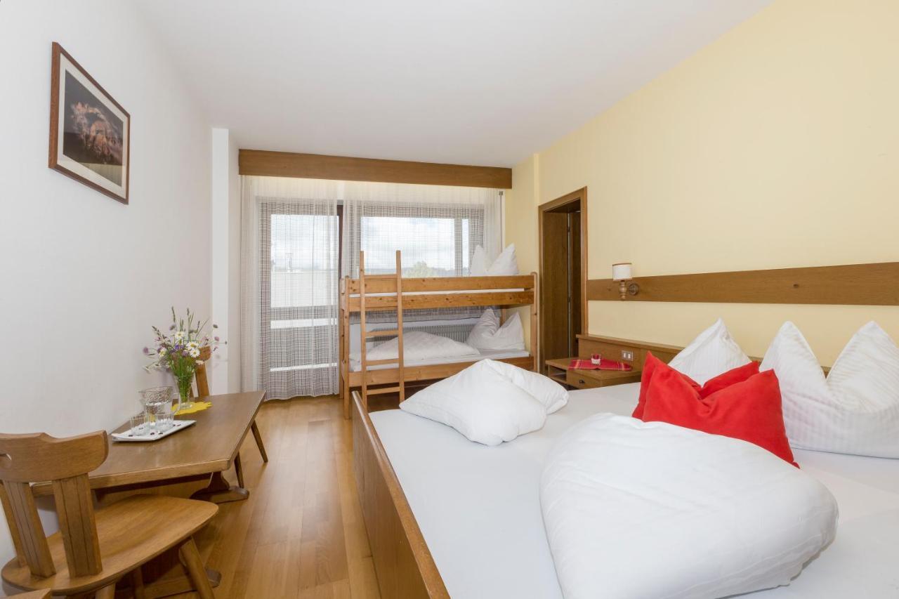 Hotel Tirolerhof San Giorgio  Buitenkant foto