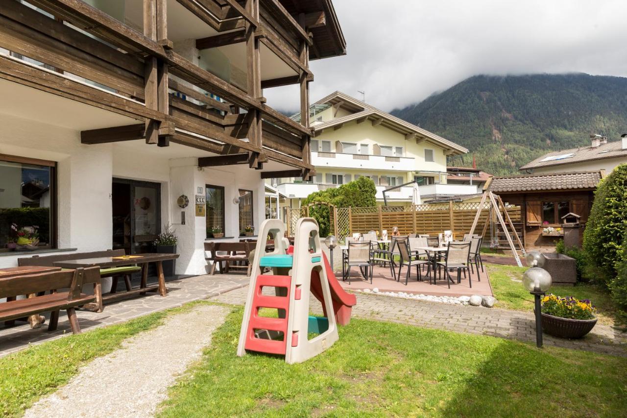 Hotel Tirolerhof San Giorgio  Buitenkant foto